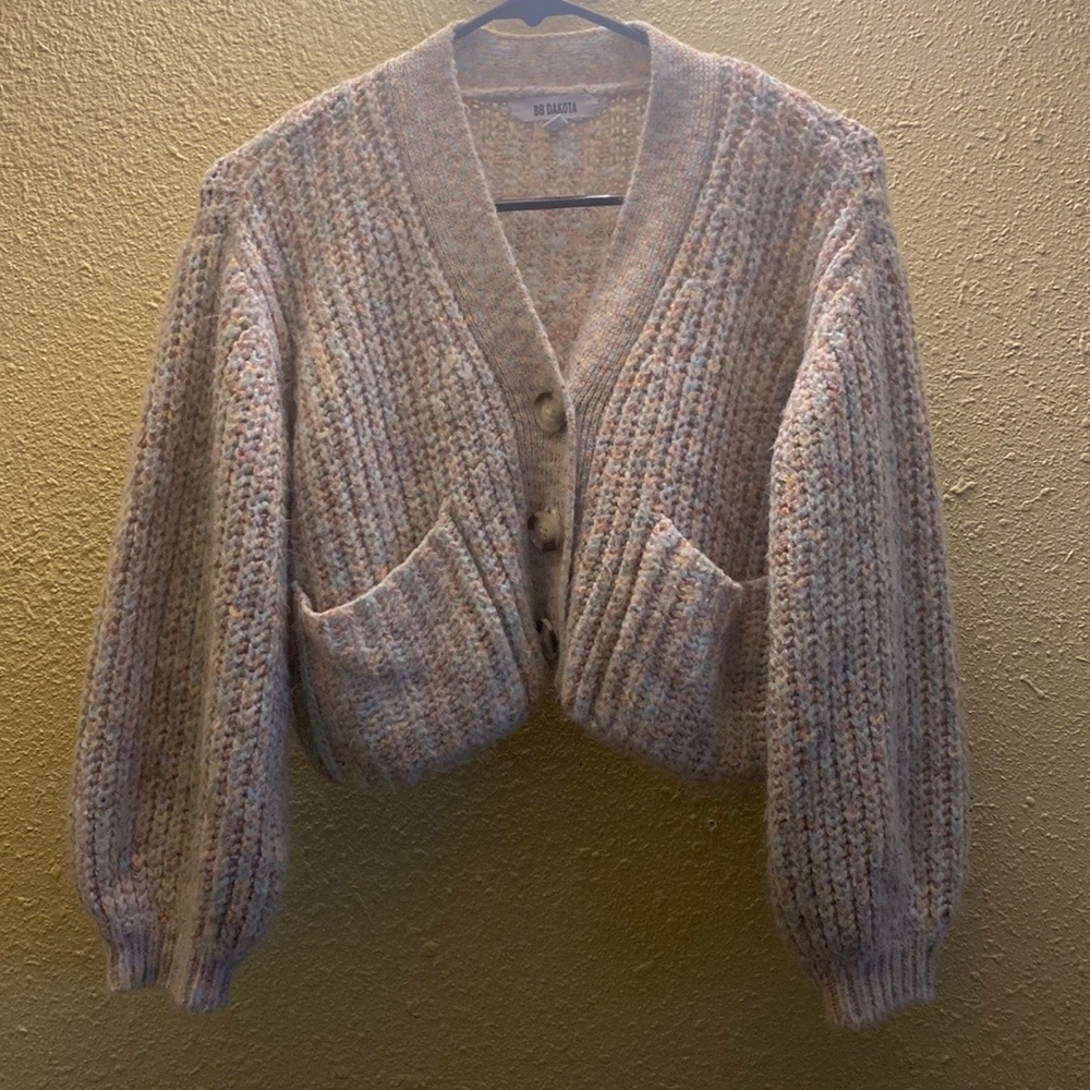 Multicolor pastel cropped cardigan. Size XS but fits S worn 1 time. loose fit